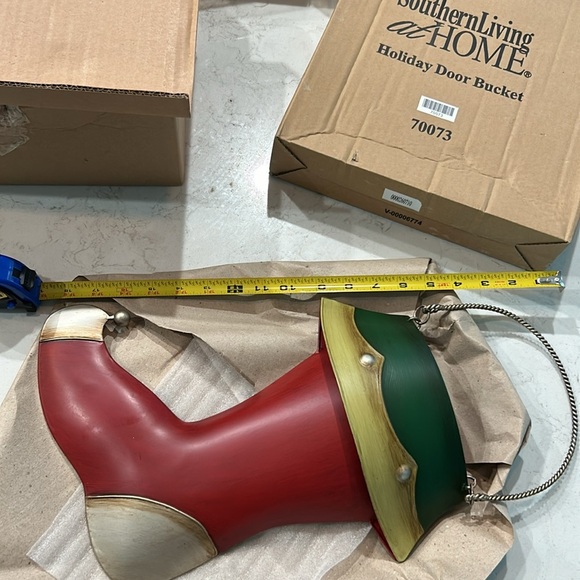 NIB Southern Living at Home Holiday Door Bucket Stocking Metal Christmas NEW - Picture 6 of 6